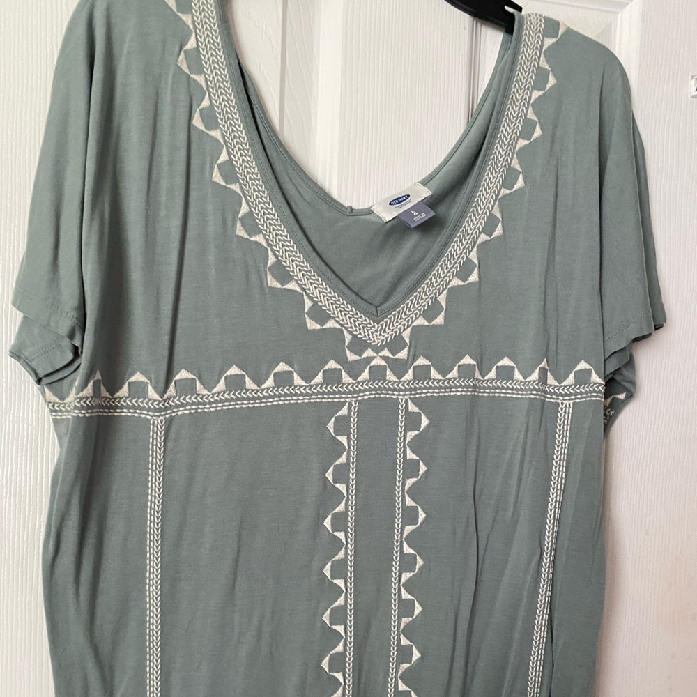 Vneck T-shirt